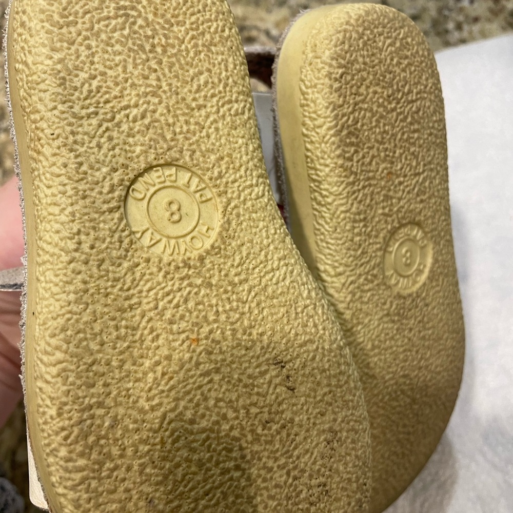 Salt water shoes size 8 - Picture 8 of 10